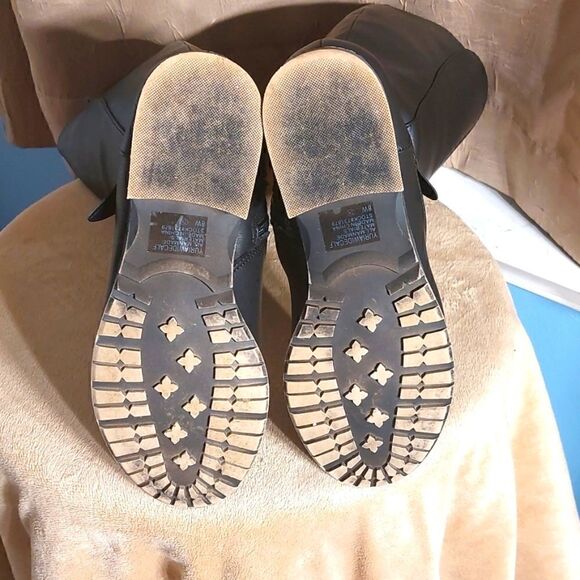 Jellypop Black Boots - Picture 5 of 8